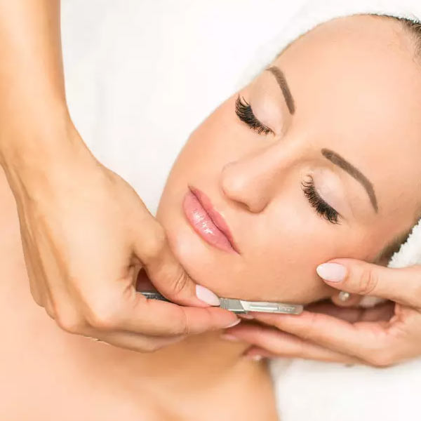 dermaplane facial